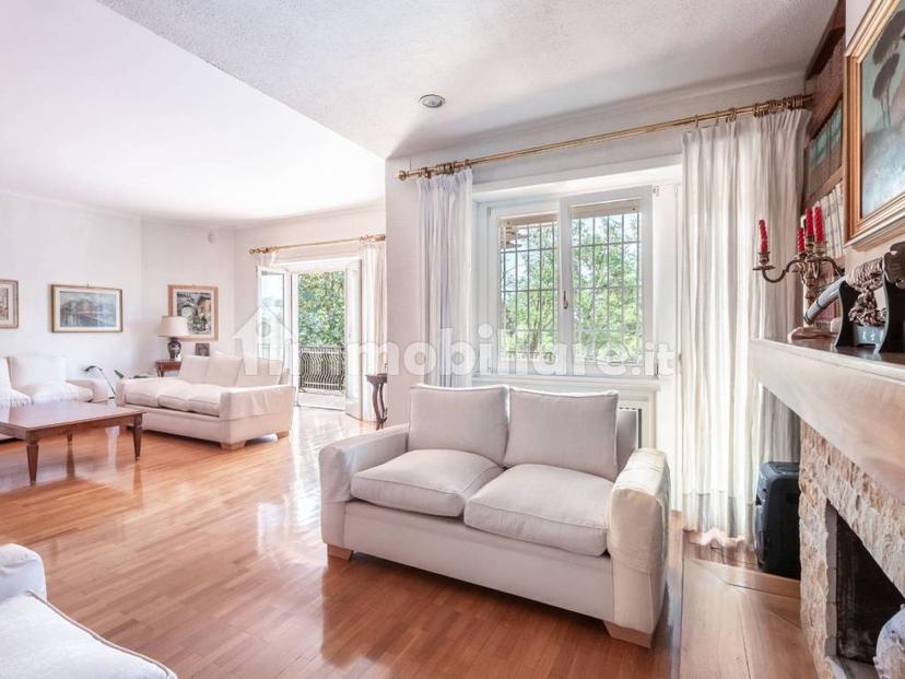 Appartamento via Cassia 987, Grottarossa - Saxa Rubra, Roma