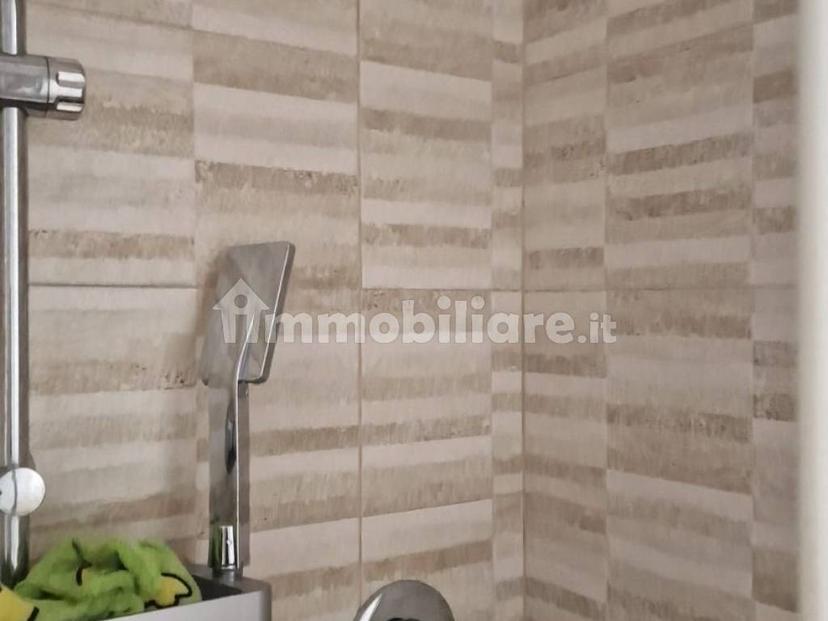 Bilocale via Guido De Ruggiero 118, Pigna - Omodeo, Napoli