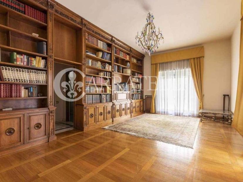 Appartamento via Archimede, Euclide, Roma