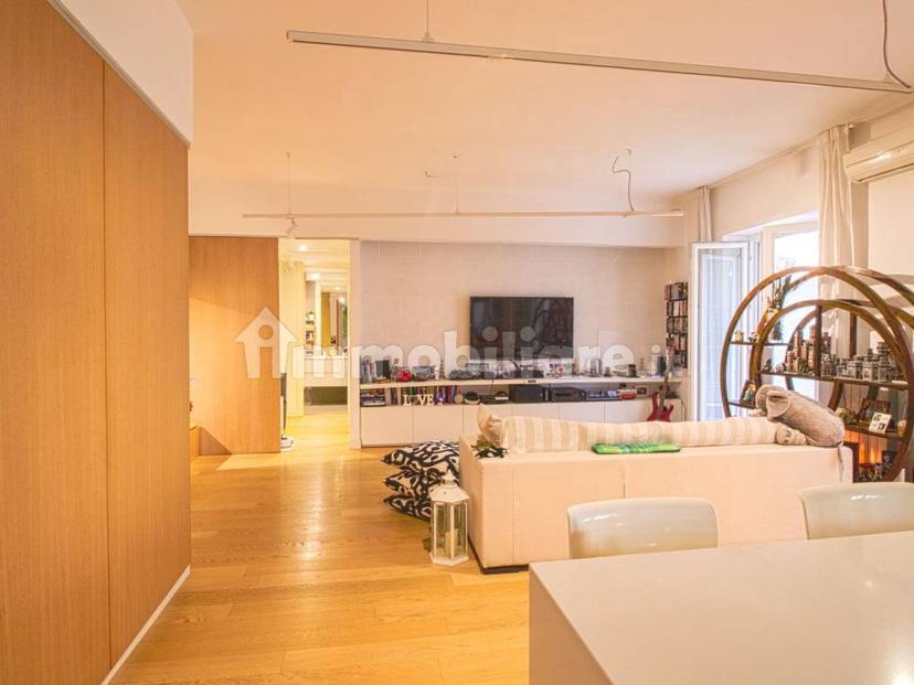 Trilocale via Bartolomeo Capasso, Appio Latino, Roma