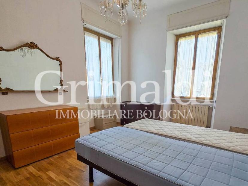 Quadrilocale via Mazzini, Massarenti, Bologna