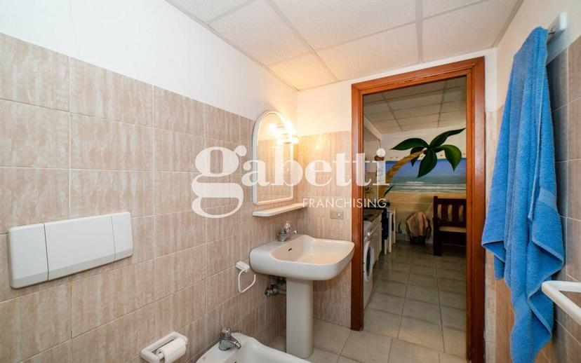 Villa unifamiliare Lungomare delle Sirene, Torvaianica - Celori Mare, Pomezia — foto 10 di 35