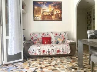 Appartamento primo piano, Massarenti, Bologna