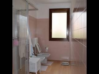 Villa a schiera via Aron Hector Schmitz Italo Svevo 134, Centro, Crevalcore