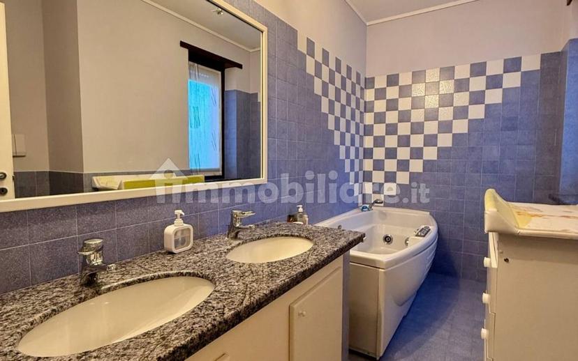 Quadrilocale via Ferruccio Valobra 204, Centro, Carmagnola — foto 35 di 35