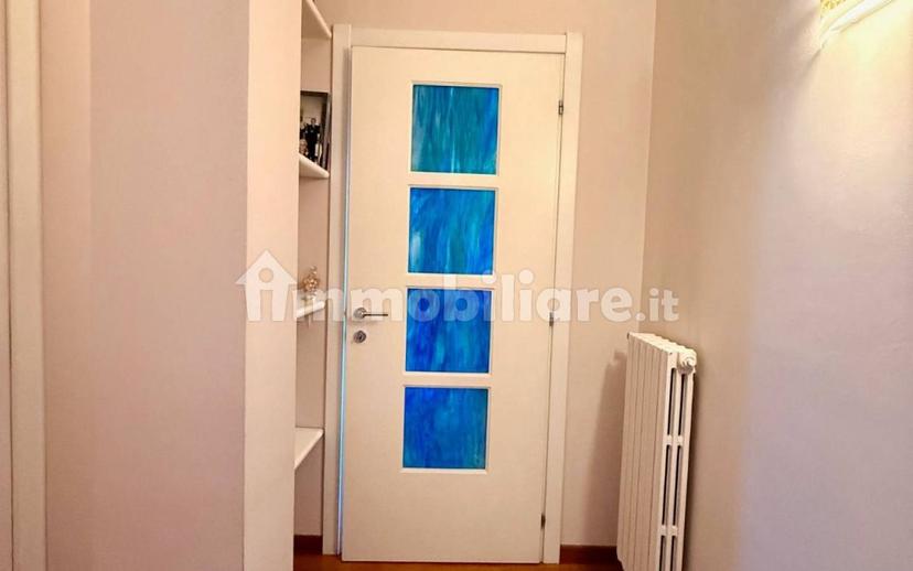 Quadrilocale via Ferruccio Valobra 204, Centro, Carmagnola — foto 4 di 35