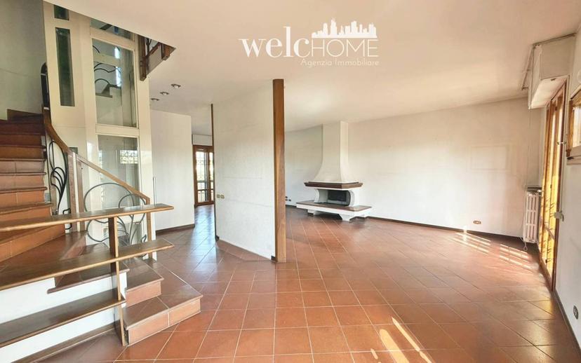 Villa a schiera via Tommaso Campanella, Centro, Campi Bisenzio
