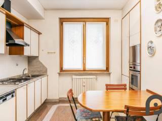 Villa unifamiliare via Pietro Nenni 15, Centro, Castel San Pietro Terme — foto 3 di 31
