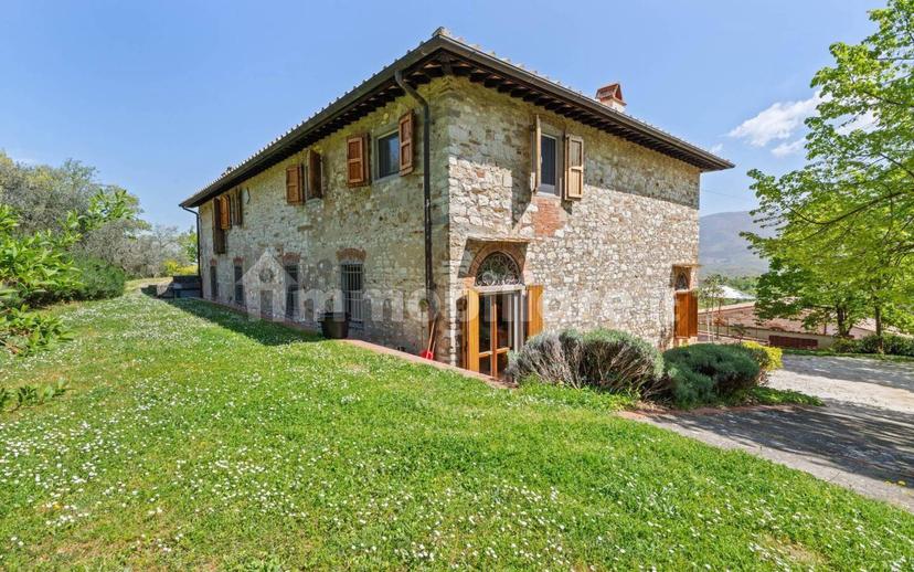 Casa colonica via Pietro Nenni 51, Bombone, Rignano sull'Arno — foto 41 di 42