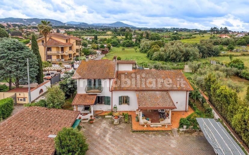 Villa unifamiliare via dell'Acqua Acetosa Anagnina 5, Frascati — foto 23 di 62