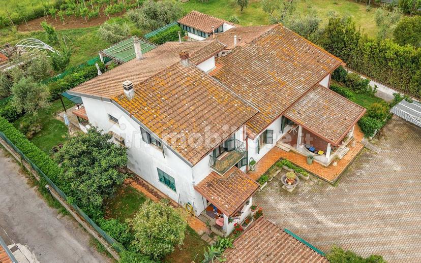 Villa unifamiliare via dell'Acqua Acetosa Anagnina 5, Frascati — foto 37 di 62
