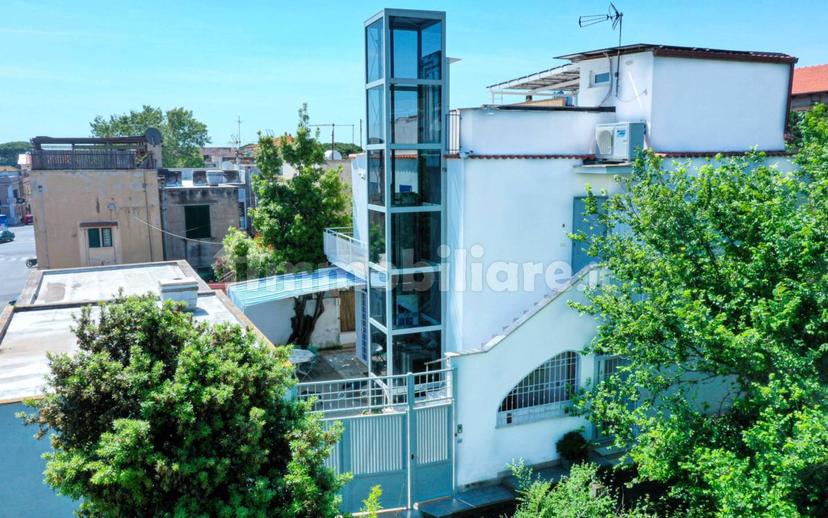Villa bifamiliare via Ladislao Odescalchi, Centro, Santa Marinella — foto 65 di 70