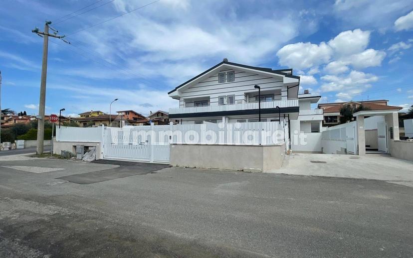 Trilocale via San Polo dei Cavalieri 2, Setteville Nord, Guidonia Montecelio — foto 16 di 47