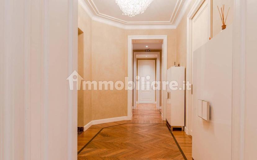 Appartamento via Don Giovanni Minzoni 8, Piazza Solferino - Corso Matteotti, Torino — foto 36 di 74