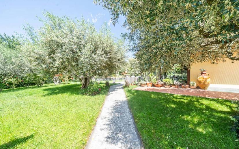 Villa bifamiliare via Macchia dello Sterparo, Frascati — foto 35 di 63