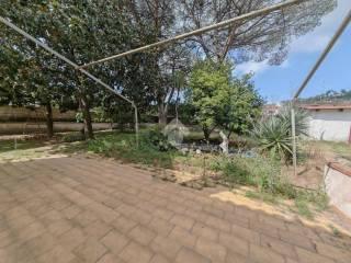 Villa unifamiliare traversa 1 degli Oleandri, Lucrino, Pozzuoli — foto 2 di 46