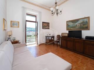 Trilocale via Diocleziano 106, Fuorigrotta, Napoli