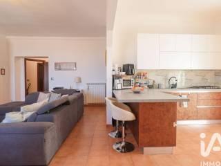 Quadrilocale via Fratelli Bandiera 24, Centro Storico, Albano Laziale — foto 18 di 28