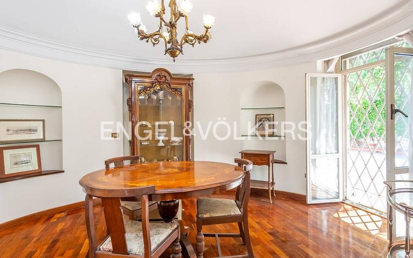 Villa unifamiliare viale di Villa Grazioli, Pinciano - Villa Ada, Roma — foto 8 di 26