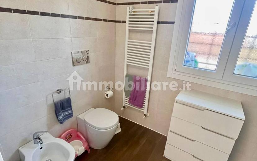 Quadrilocale via Casona, Centro, Castel Guelfo di Bologna — foto 24 di 34