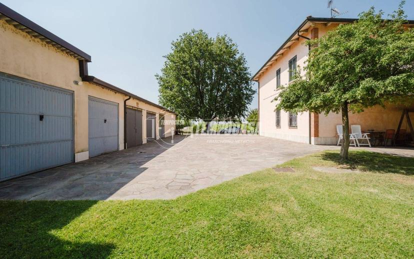 Terratetto unifamiliare via Fantuzza, Castel Guelfo di Bologna — foto 11 di 100