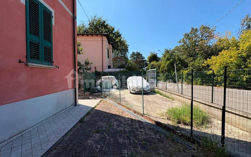 Trilocale ottimo stato, primo piano, Centro, Garibaldi, Casalecchio di Reno — foto 33 di 34