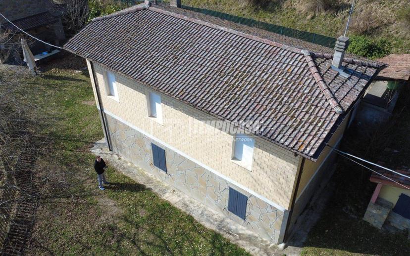 Terratetto unifamiliare via Giugnano 99/99, Marano, Gaggio Montano — foto 15 di 46