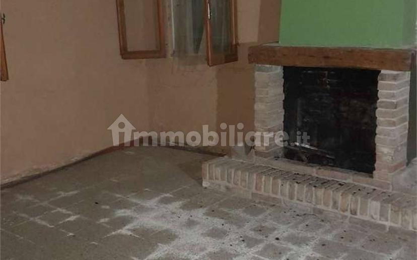 Rustico via  Provanone, Crevalcore