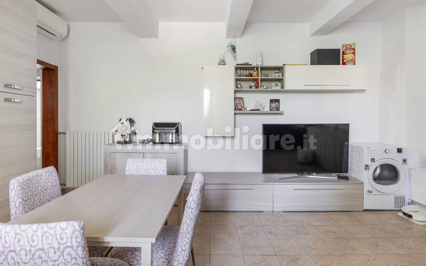 Trilocale via Montanara 284, Ponticelli, Imola