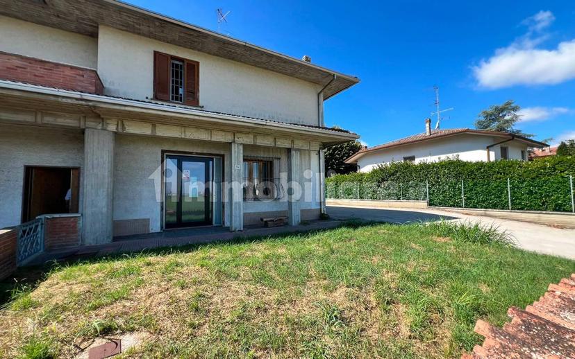 Villa unifamiliare via Nuova 5, Centro, Castello d'Argile — foto 12 di 87
