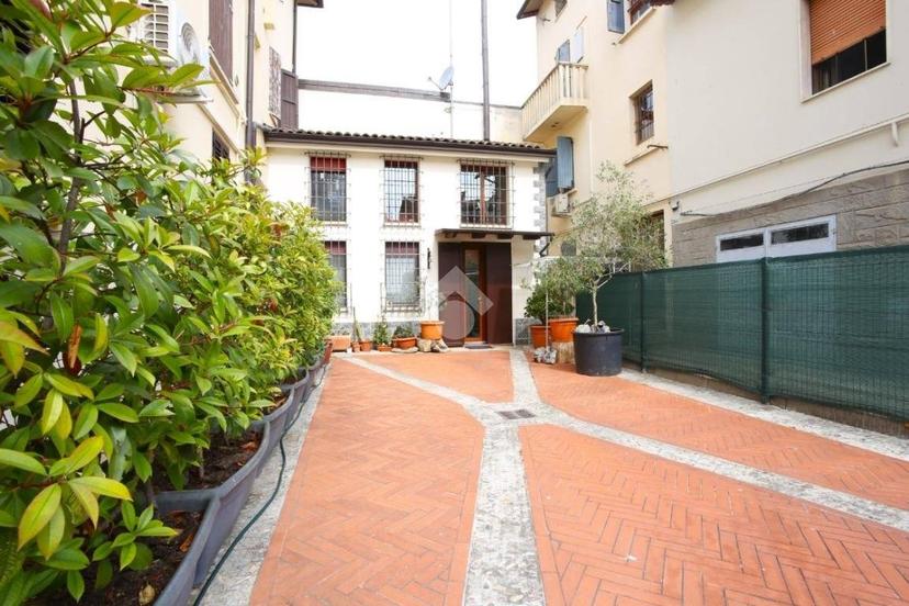 Villa a schiera via Marco Emilio Lepido 295, Centro, Anzola dell'Emilia