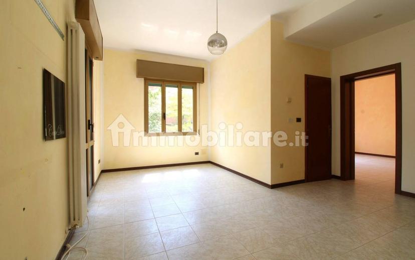 Trilocale buono stato, piano rialzato, Centro, Marullina, Casalecchio di Reno