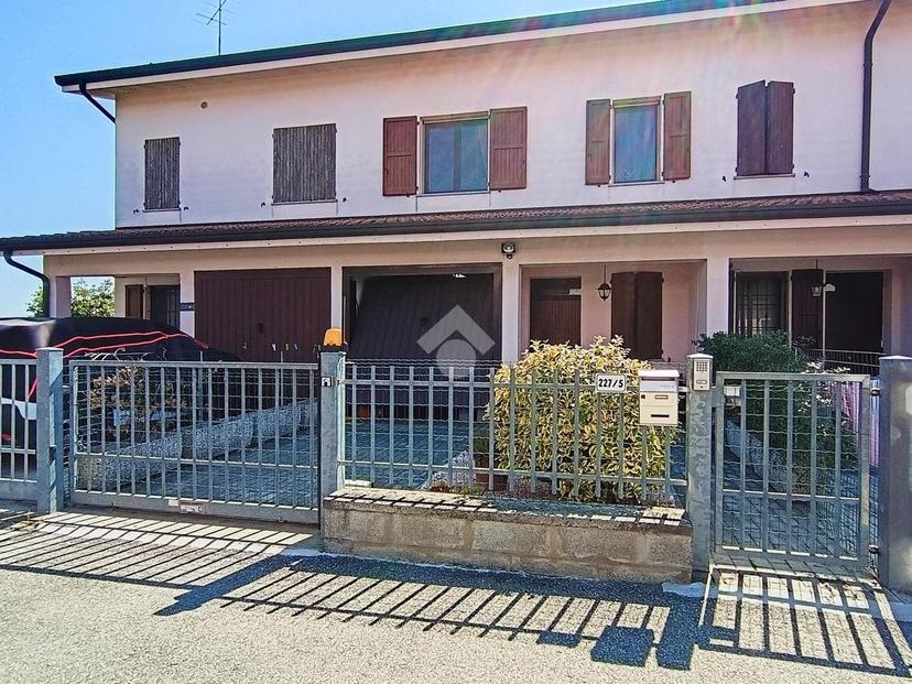 Villa a schiera via Provinciale Superiore 227, San Martino in Argine, Molinella — foto 5 di 31