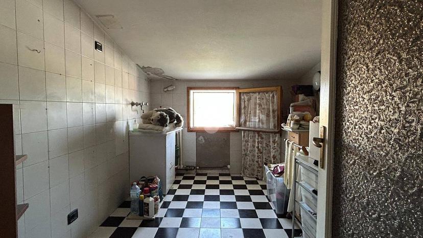 Trilocale via botteghe 2, San Martino in Argine, Molinella — foto 3 di 20