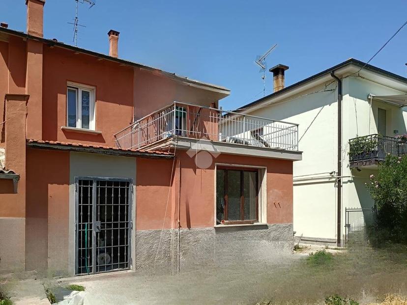 Trilocale via sant' elena 22, San Martino in Argine, Molinella — foto 9 di 15