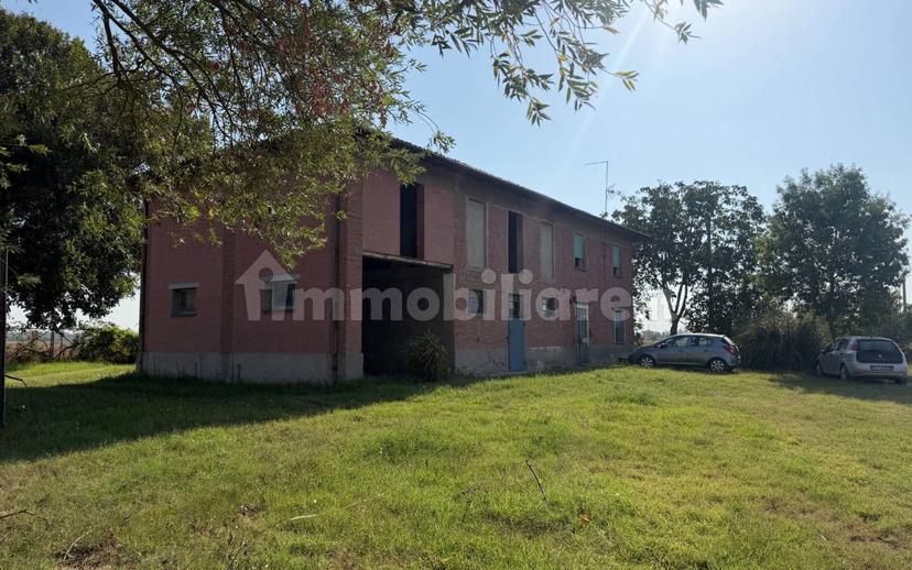 Casale via Ezio Ballestrazzi 12, Sala Bolognese — foto 9 di 29