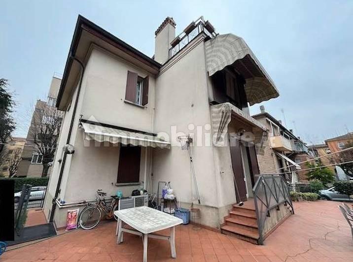 Villa unifamiliare, buono stato, 246 m², Bologna — foto 6 di 10
