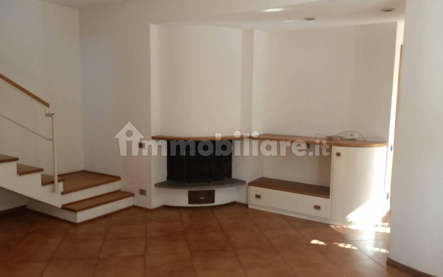 Villa bifamiliare, ottimo stato, 130 m², San Giovanni in Persiceto
