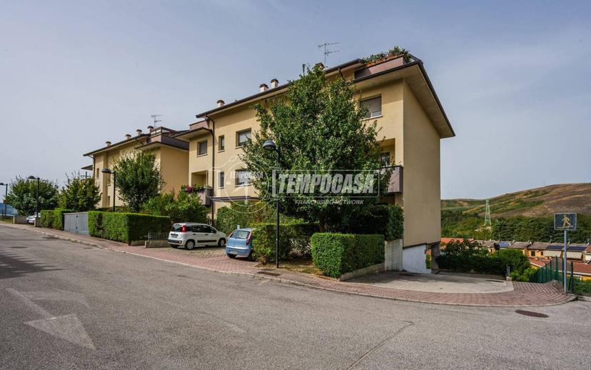 Quadrilocale via Mercatale Settefonti, Mercatale, Ozzano dell'Emilia — foto 2 di 44