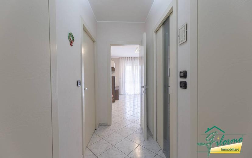 Quadrilocale via Aldo Moro, Centro, La Loggia — foto 9 di 31