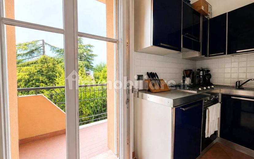 Trilocale via Porrettana 70, Saragozza fuori Porta, Bologna
