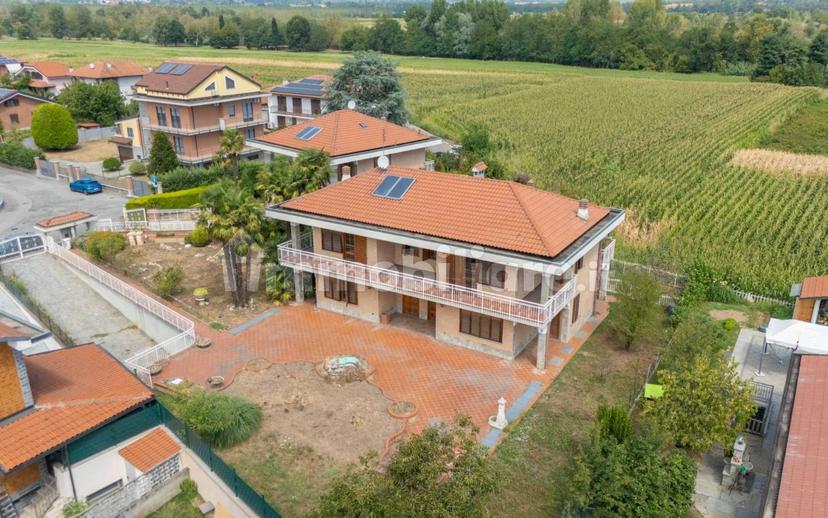 Villa bifamiliare via Oropa 4, Pasta, Rivalta di Torino — foto 2 di 62