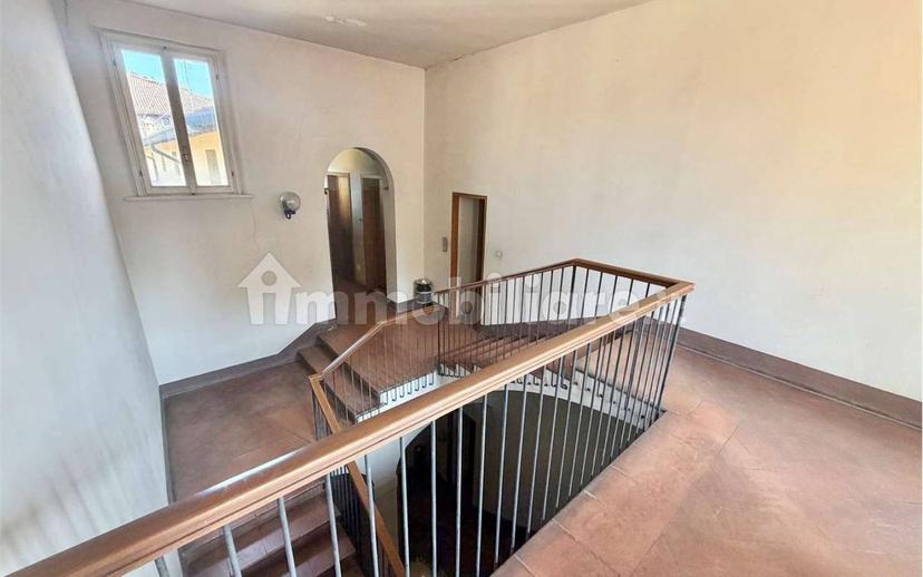 Bilocale Esclusivo bilocale con ascensore, vista sui tetti, Centro Storico, Imola — foto 36 di 38