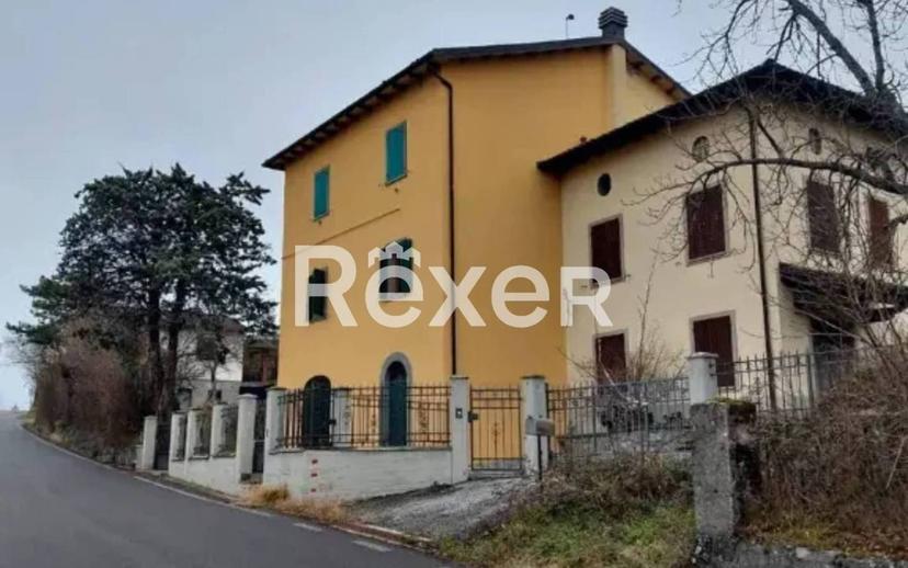 Quadrilocale frazione Capugnano, Alto Reno Terme — foto 2 di 6