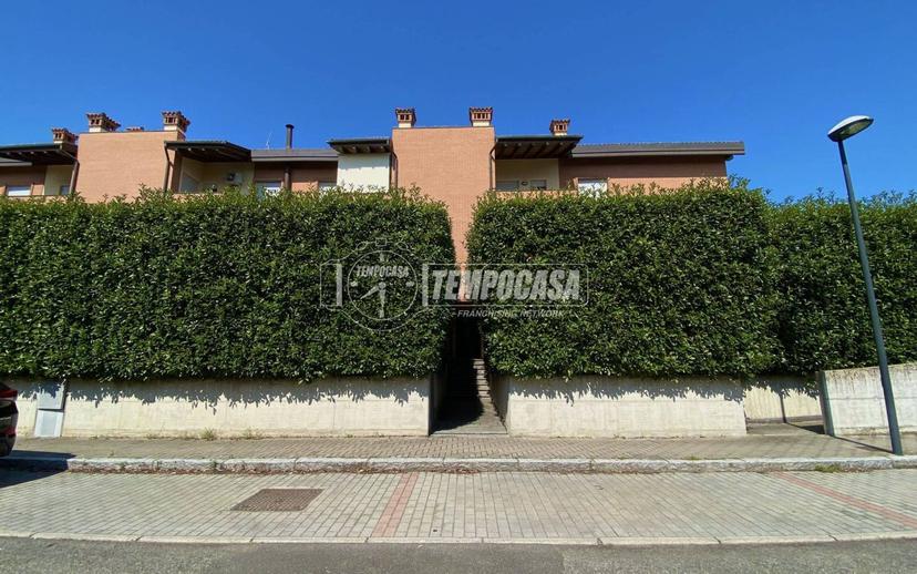 Trilocale via Camillo Torres 16, Trebbo, Castel Maggiore — foto 18 di 31