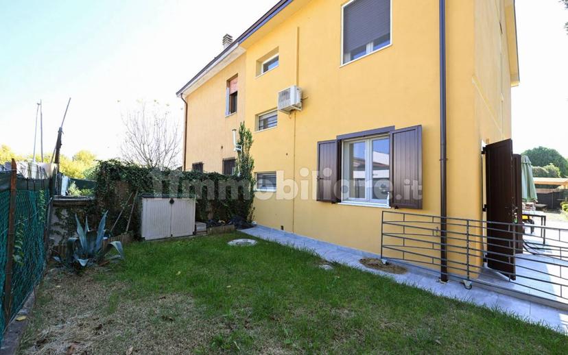 Villa bifamiliare via Calanco 166B, Centro, Crevalcore — foto 7 di 22