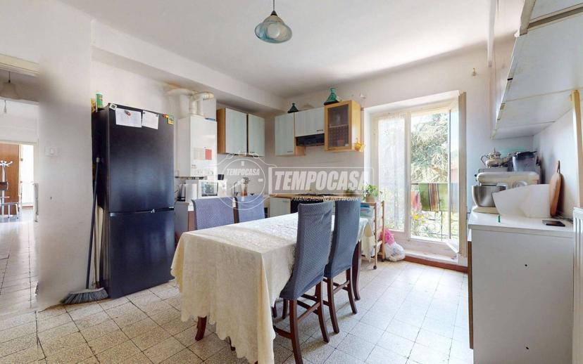 Trilocale via Garibaldi 1, Centro, Vergato — foto 8 di 20