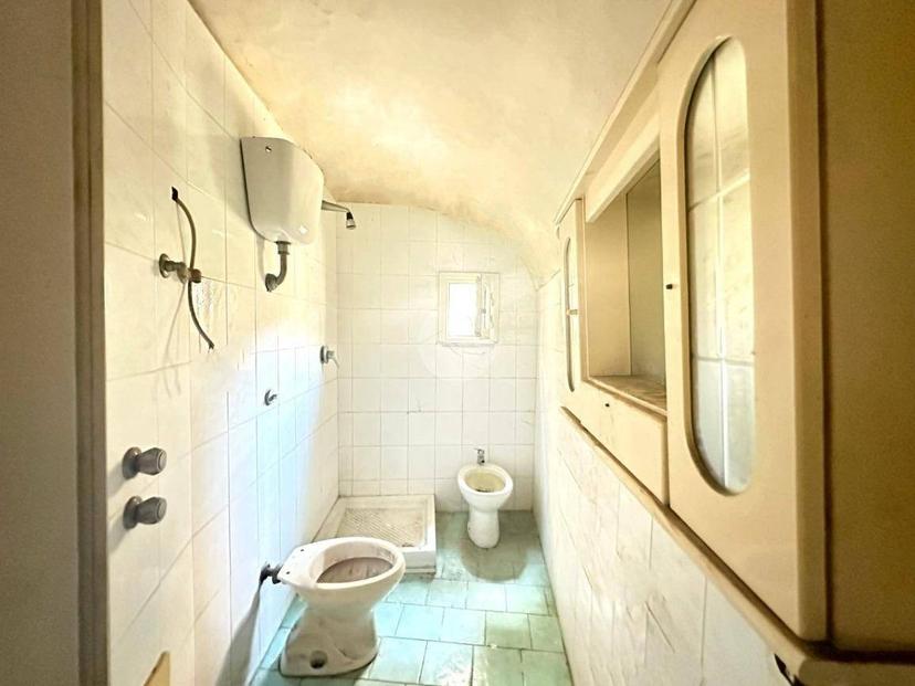 Bilocale via armando diaz, Monte di Procida — foto 7 di 23