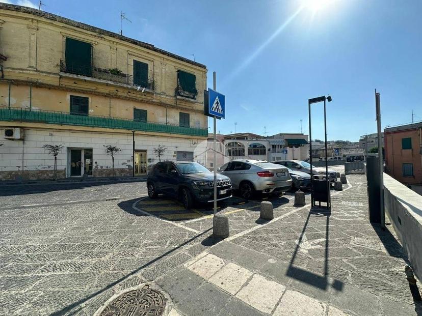 Bilocale via armando diaz, Monte di Procida — foto 21 di 23