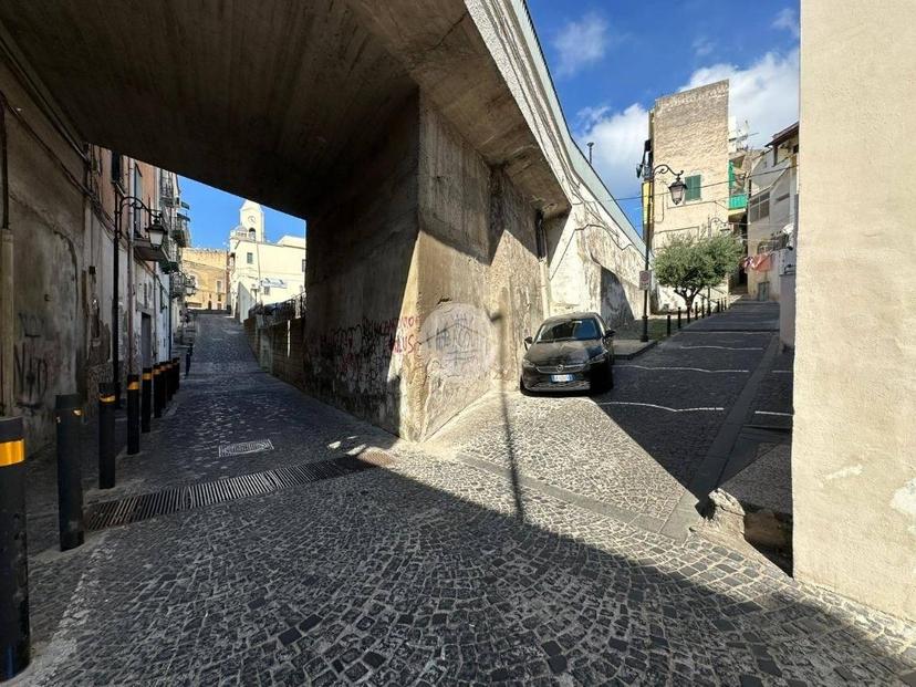 Bilocale via armando diaz, Monte di Procida — foto 10 di 23